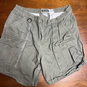 Columbia Men's Khaki Cargo Shorts